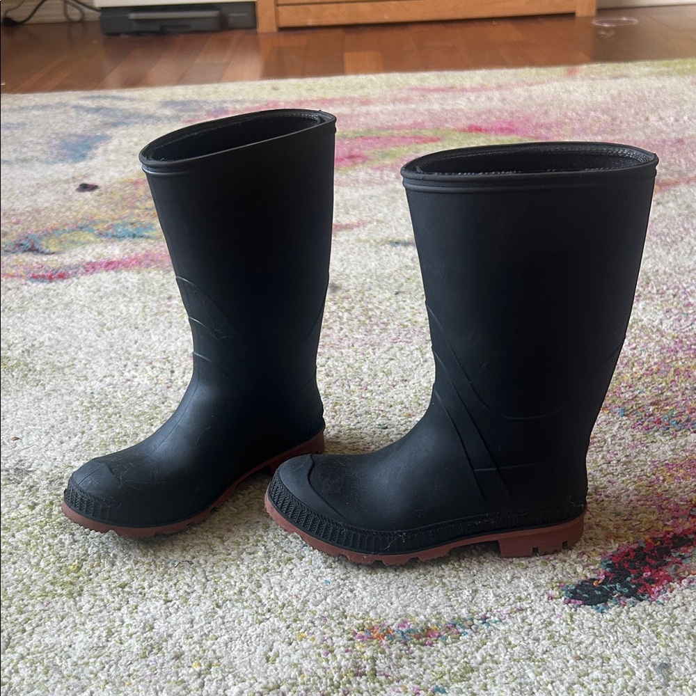 Size 1 Black Kids Rain Boots